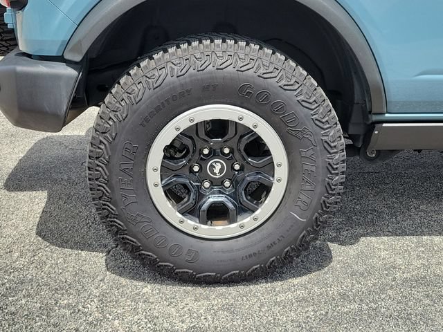 Certified 2022 Ford Bronco Outer Banks w/ Sasquatch Package AWD/4WD image 6