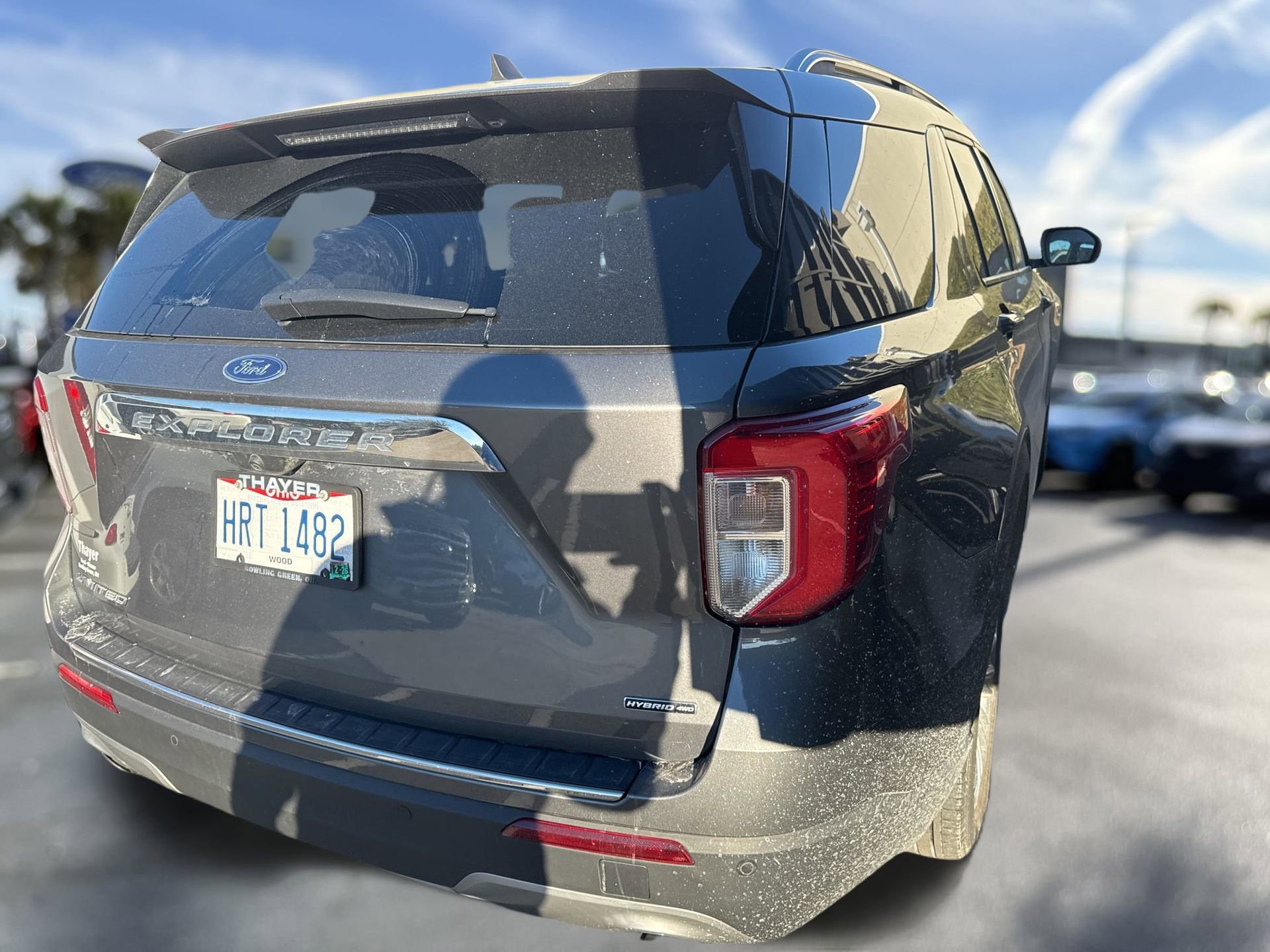 Certified 2023 Ford Explorer Limited w/ Hybrid Equipment Group 310A image 5