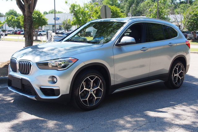Used 2019 BMW X1 xDrive28i w/ Convenience Package AWD/4WD image 3