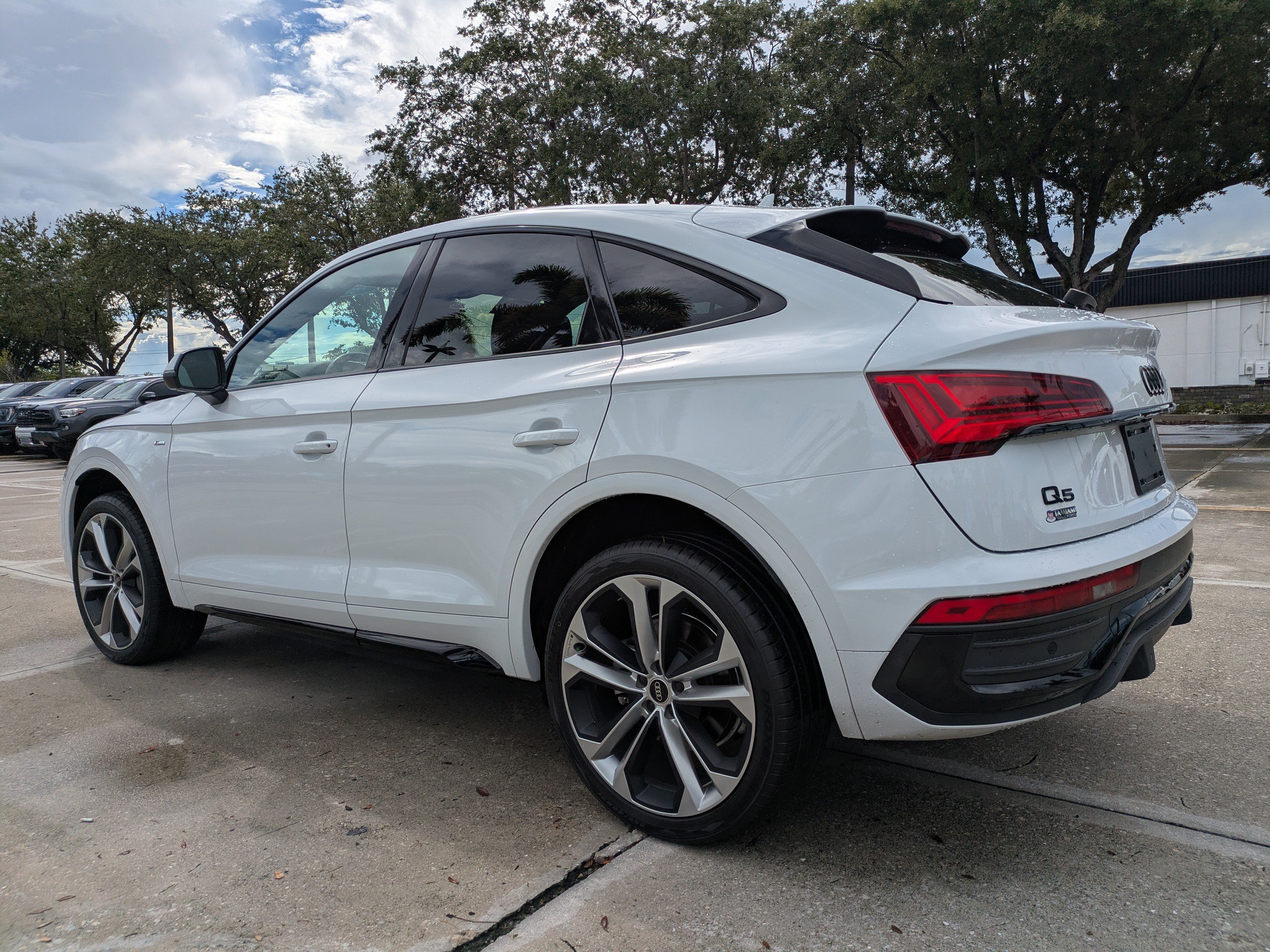 Used 2023 Audi Q5 2.0T Premium Plus AWD/4WD image 6