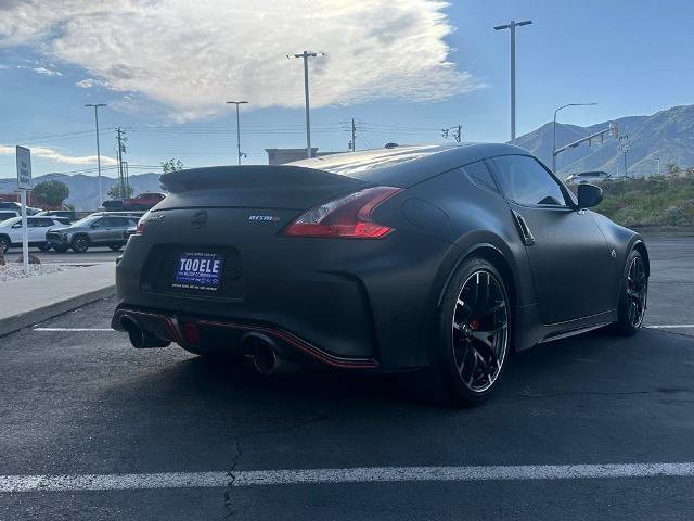 Used 2020 Nissan 370Z NISMO RWD image 12