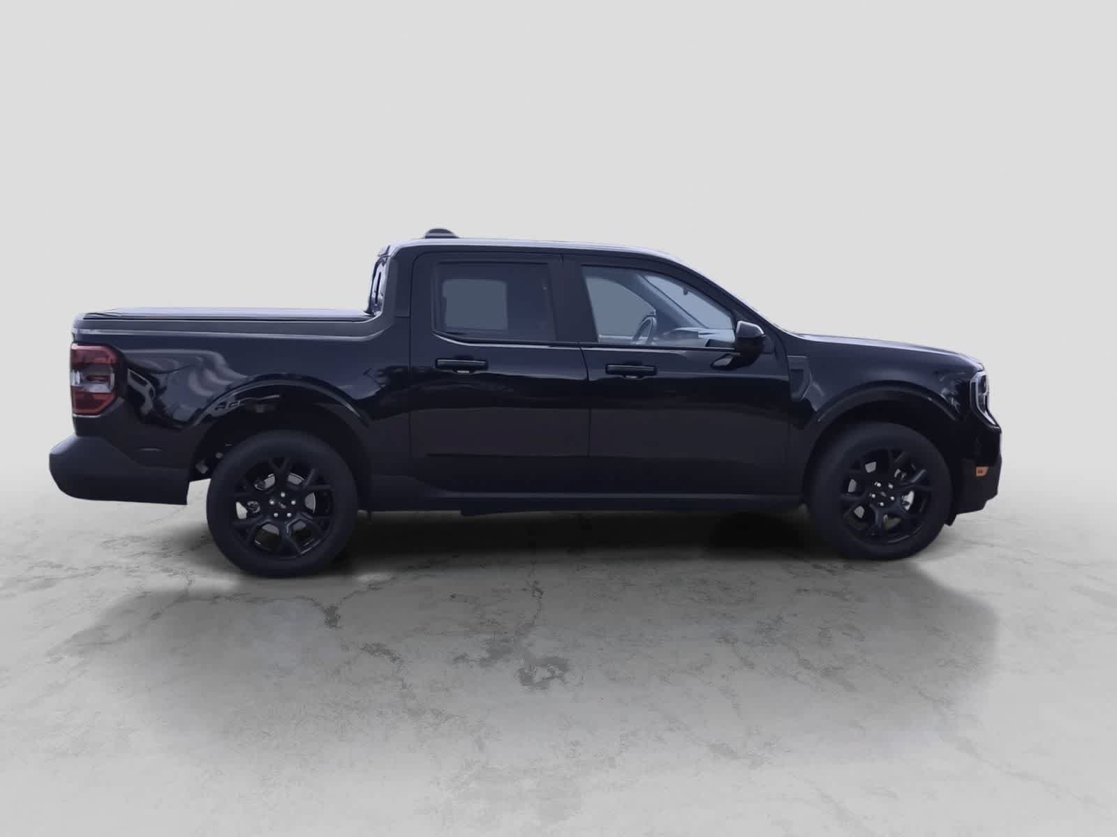 Certified 2025 Ford Maverick Lariat w/ Black Appearance Package AWD/4WD image 9