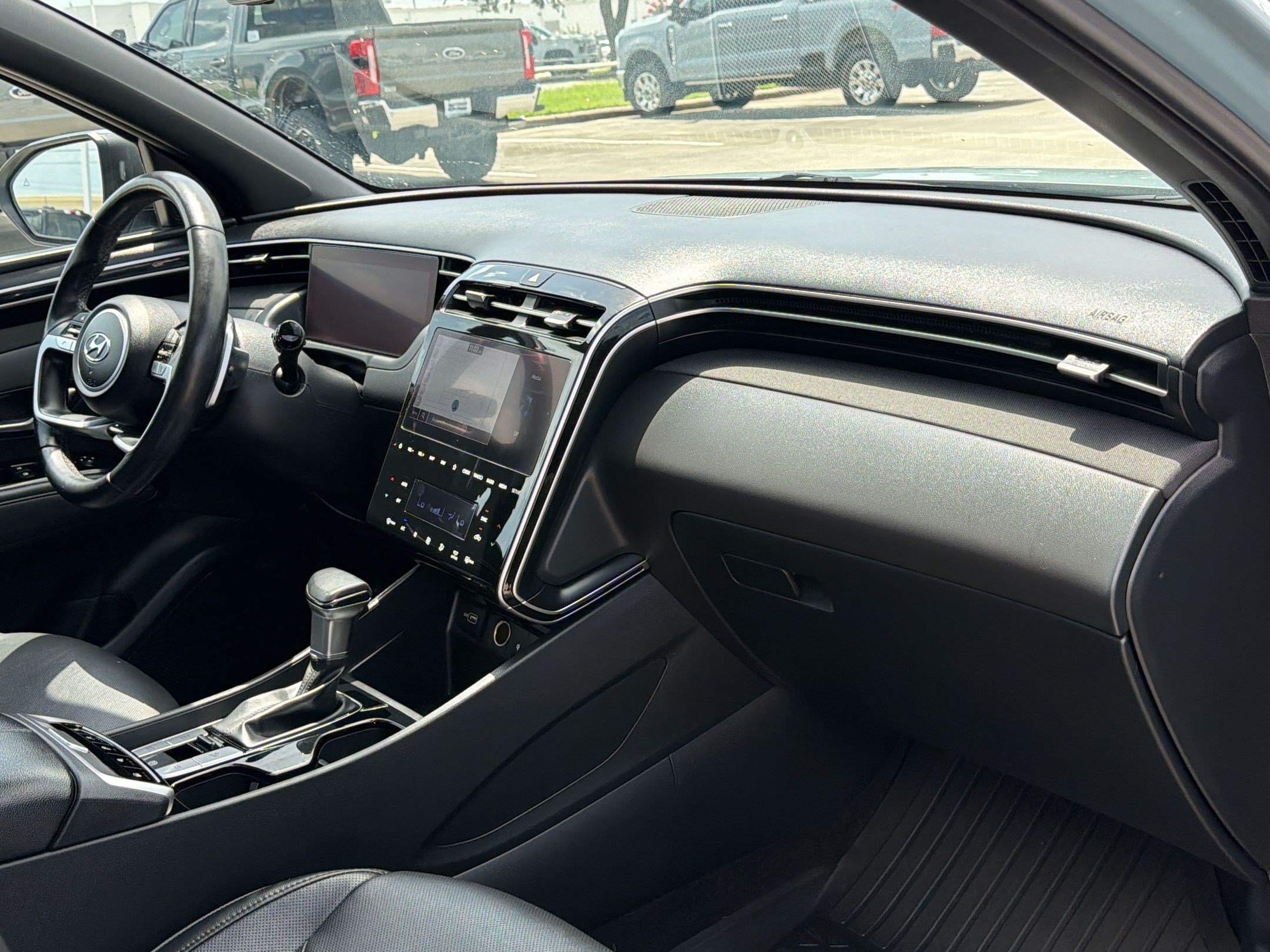 Used 2023 Hyundai Santa Cruz Limited AWD/4WD image 30