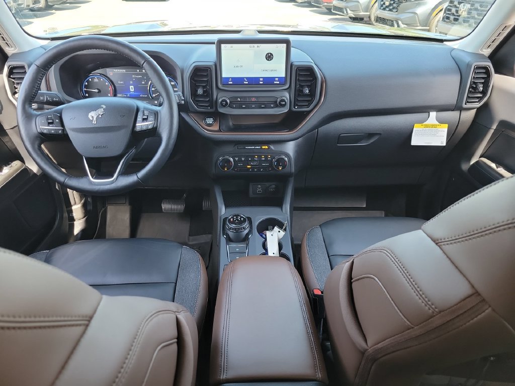 Certified 2023 Ford Bronco Sport Outer Banks AWD/4WD image 12