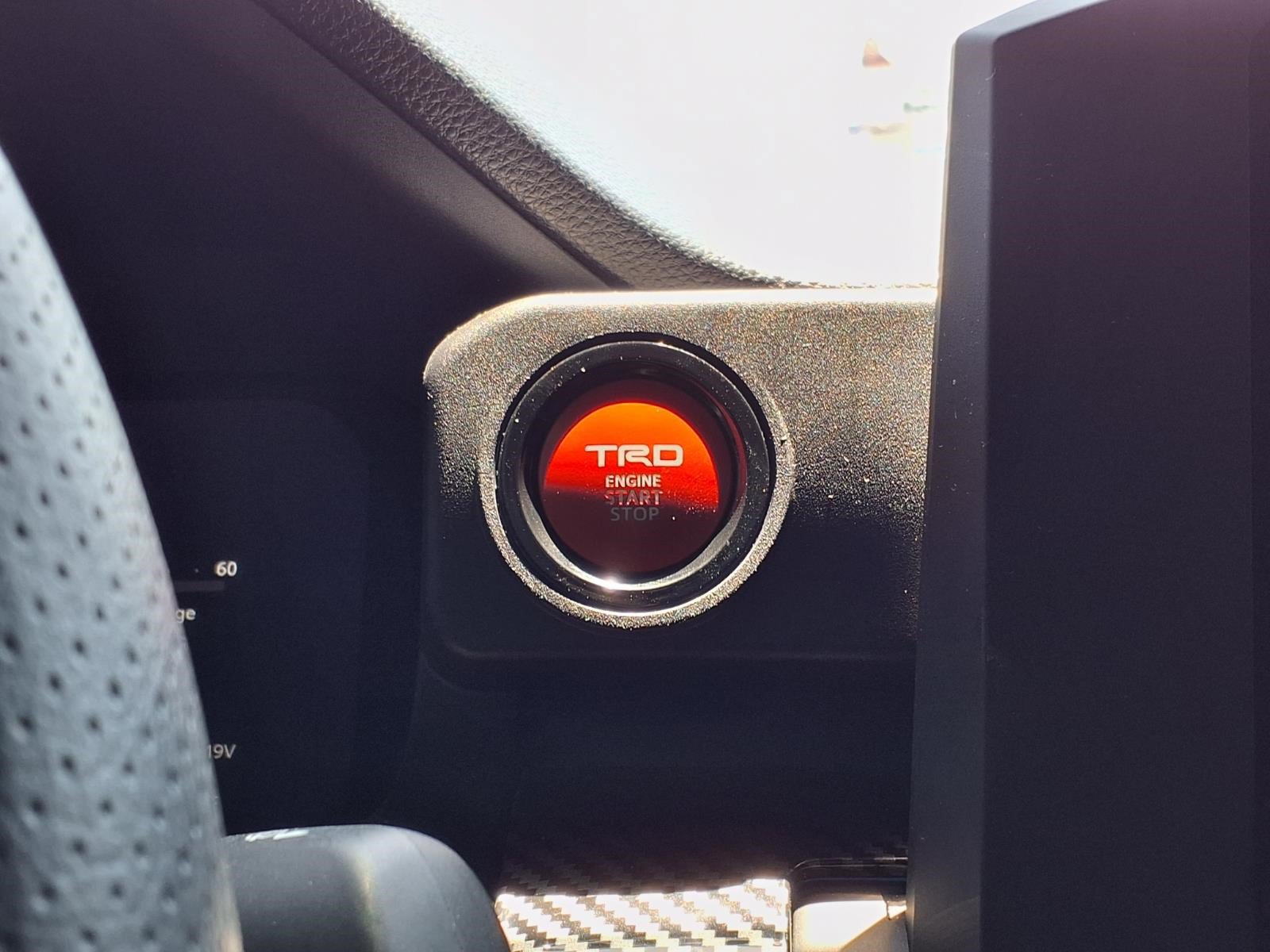 Used 2025 Toyota Tacoma TRD Off-Road AWD/4WD image 25