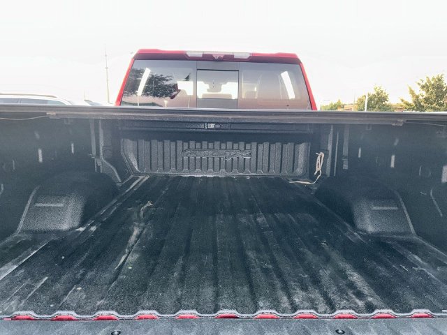 Used 2024 GMC Sierra 2500 AT4X AWD/4WD image 32