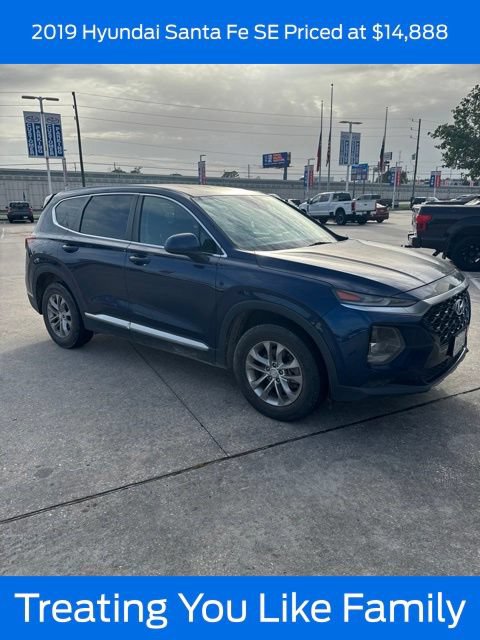 Used 2019 Hyundai Santa Fe SE FWD image 1