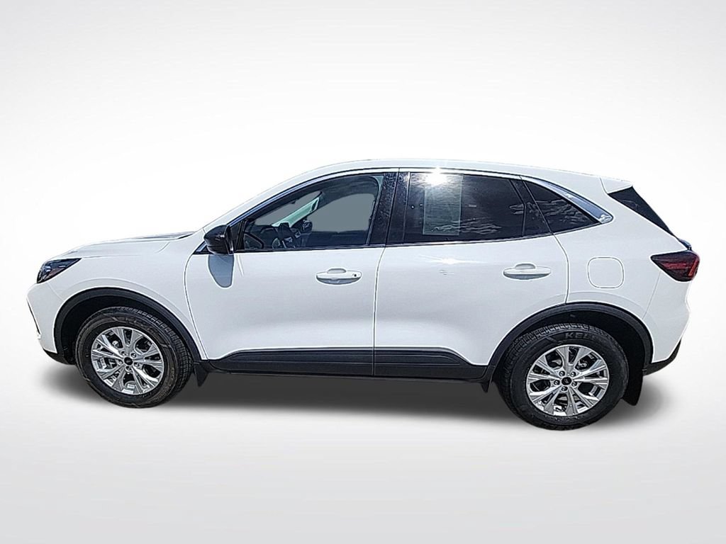 Certified 2023 Ford Escape Active AWD/4WD image 4