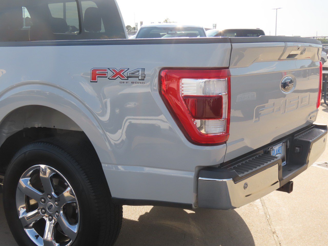 Certified 2023 Ford F150 Lariat w/ Trailer Tow Package AWD/4WD image 15