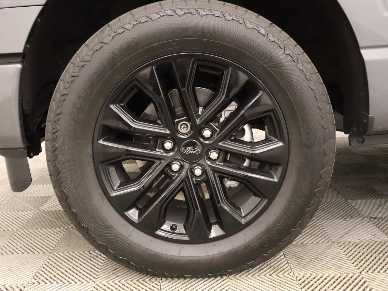 Certified 2025 Ford F150 Lariat w/ Equipment Group 501A Mid image 6