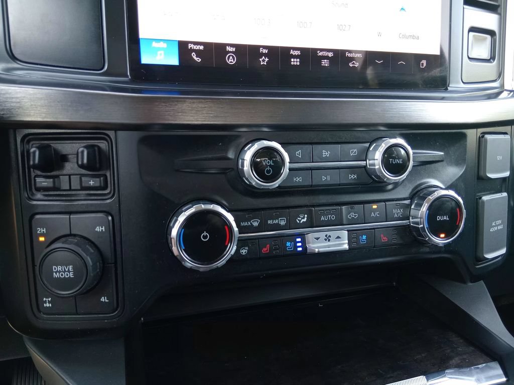 Certified 2024 Ford F250 Lariat w/ Chrome Package AWD/4WD image 23