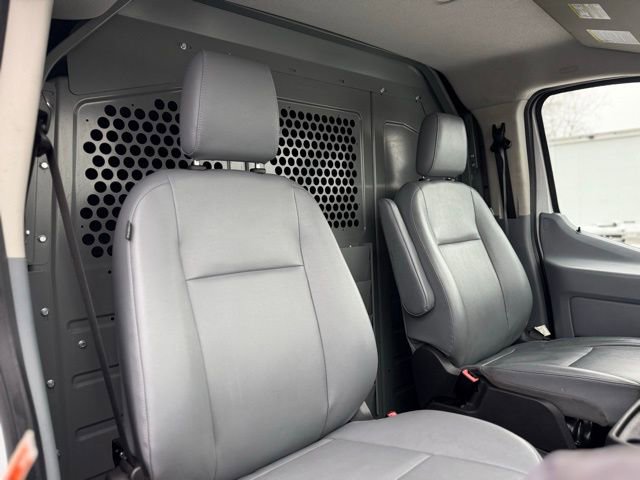 Certified 2019 Ford Transit 150 130 Low Roof image 9