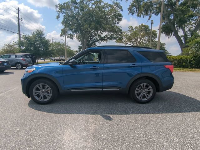 Certified 2023 Ford Explorer XLT w/ Equipment Group 202A AWD/4WD image 8
