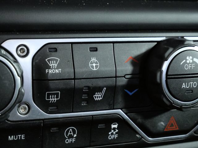 Used 2020 Jeep Gladiator Rubicon AWD/4WD image 26