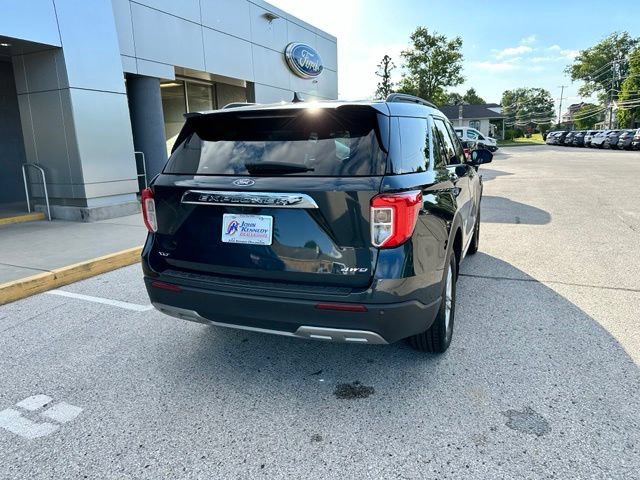 Certified 2023 Ford Explorer XLT w/ Equipment Group 202A AWD/4WD image 18