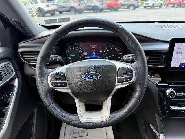 Certified 2023 Ford Explorer Limited w/ Equipment Group 301A AWD/4WD image 16