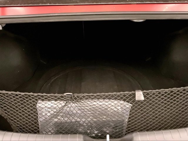 Used 2025 Hyundai Elantra Limited FWD image 33