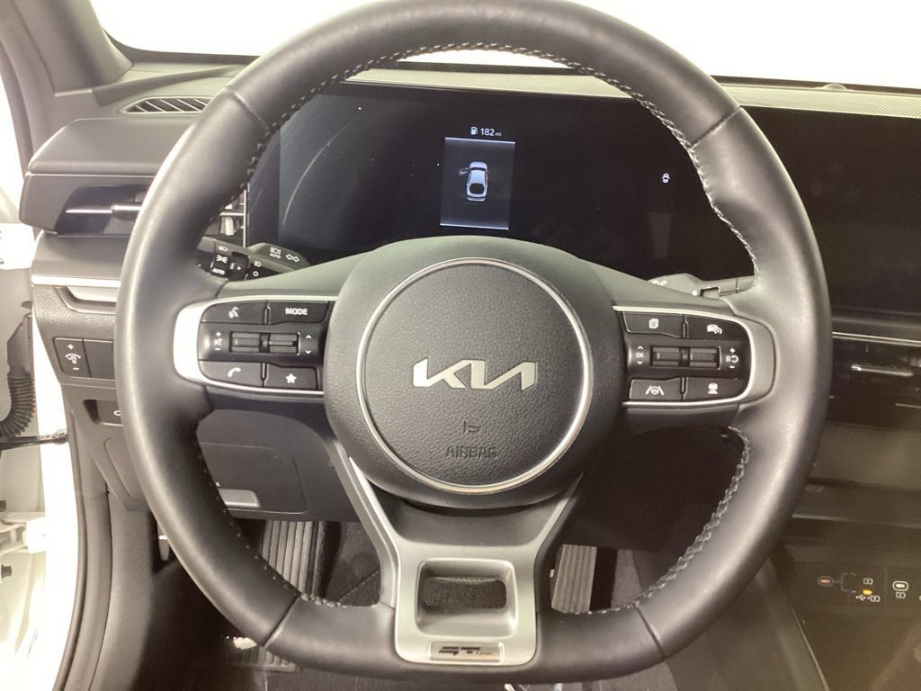 Used 2026 Kia K5 GT-Line w/ GT-Line Premium Package AWD/4WD image 16