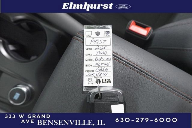Certified 2025 Ford Explorer Active image 33