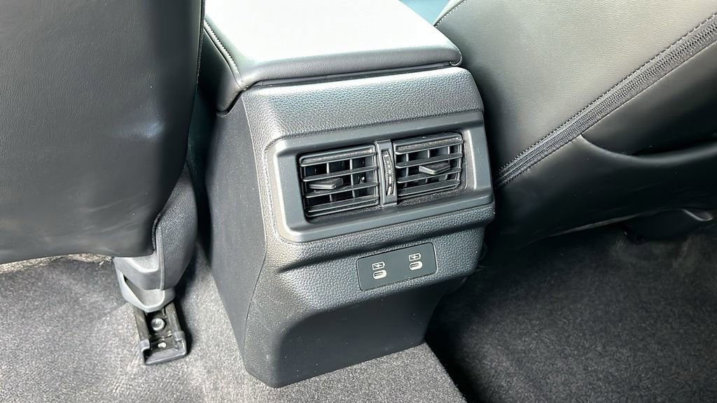 Used 2025 Honda Accord Touring image 12