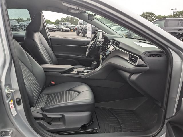 Used 2019 Toyota Camry SE FWD image 24