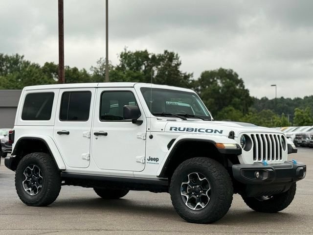 Used 2023 Jeep Wrangler Unlimited Rubicon 4xe w/ Cold Weather Group AWD/4WD image 35