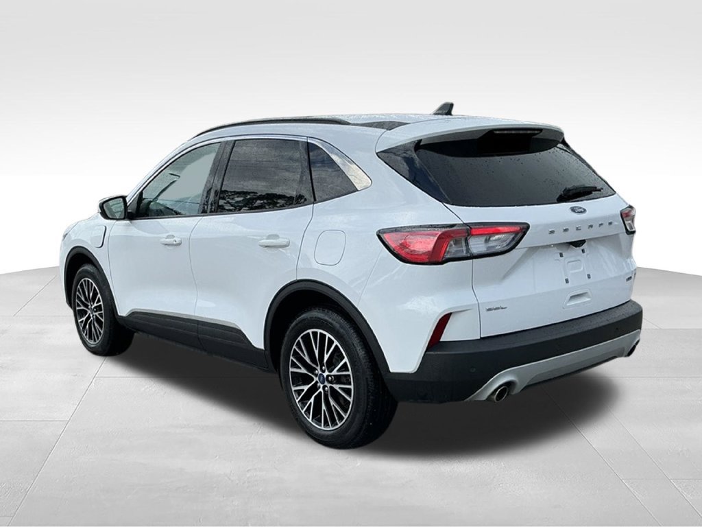 Certified 2021 Ford Escape SEL w/ Technology Package FWD image 4