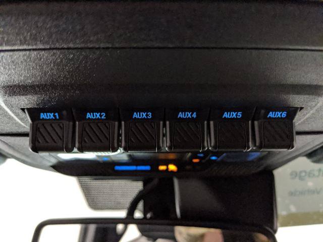 Certified 2022 Ford Bronco Wildtrak AWD/4WD image 8