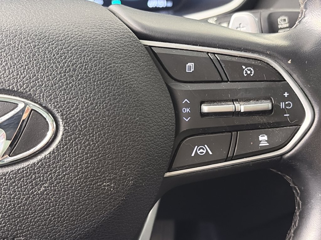 Used 2022 Hyundai Santa Fe Limited w/ Cargo Package AWD/4WD image 18
