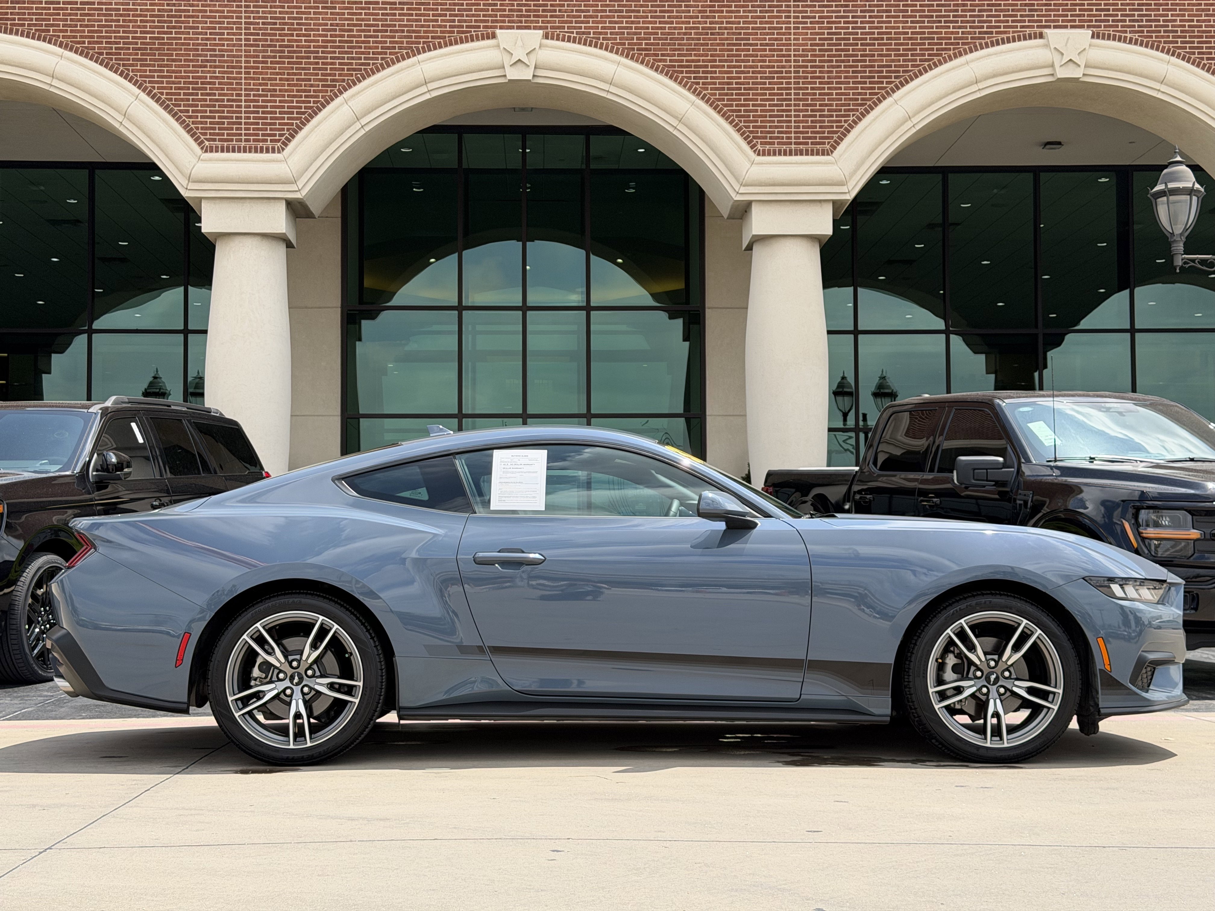 Certified 2024 Ford Mustang Coupe RWD image 3