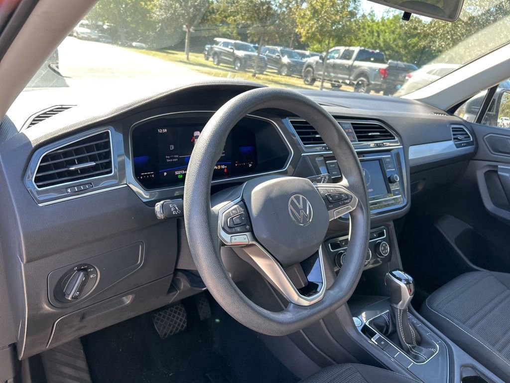 Used 2022 Volkswagen Tiguan S image 15