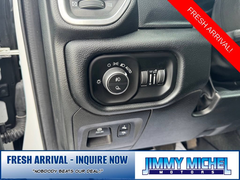 Used 2022 RAM 1500 Laramie AWD/4WD image 4