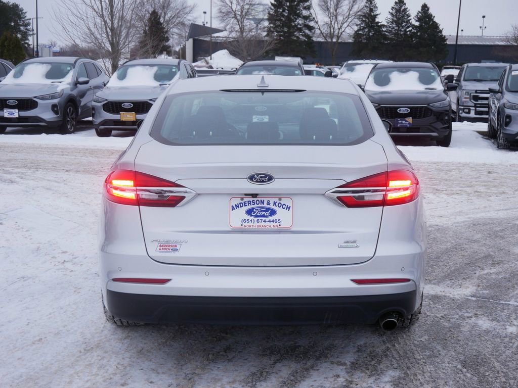 Certified 2019 Ford Fusion SE image 6