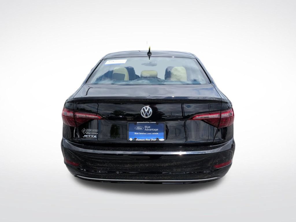 Used 2021 Volkswagen Jetta SE FWD image 15