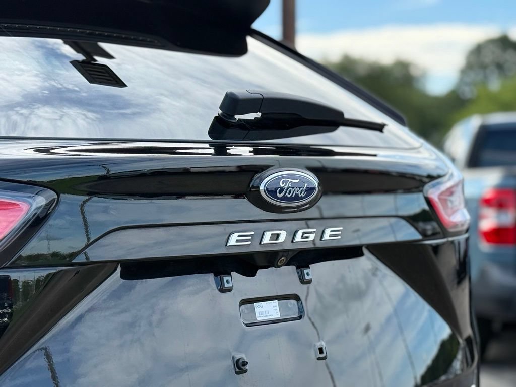Certified 2024 Ford Edge SEL w/ Convenience Package AWD/4WD image 32