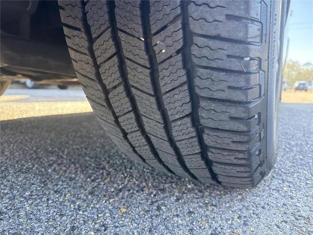 Certified 2018 Ford F150 Platinum w/ Equipment Group 701A Luxury image 33