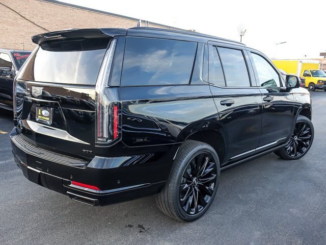 Used 2026 Cadillac Escalade Platinum Sport w/ LPO, ONYX Package AWD/4WD image 10