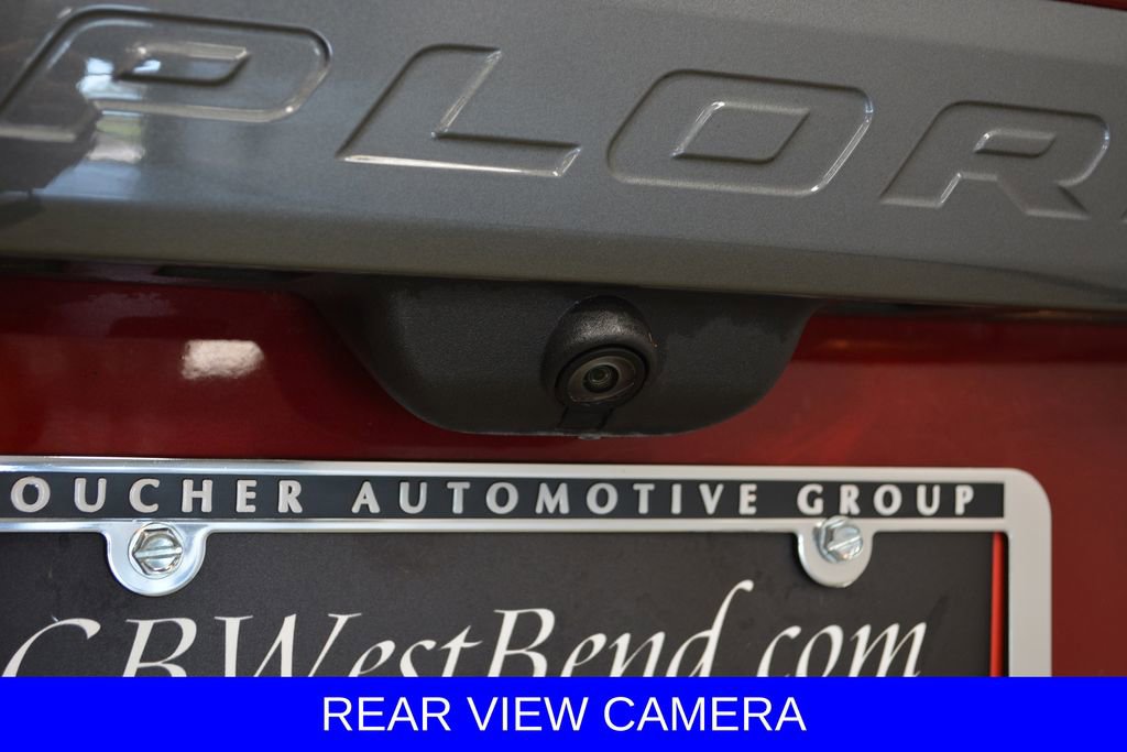 Certified 2023 Ford Explorer XLT w/ Equipment Group 202A AWD/4WD image 17