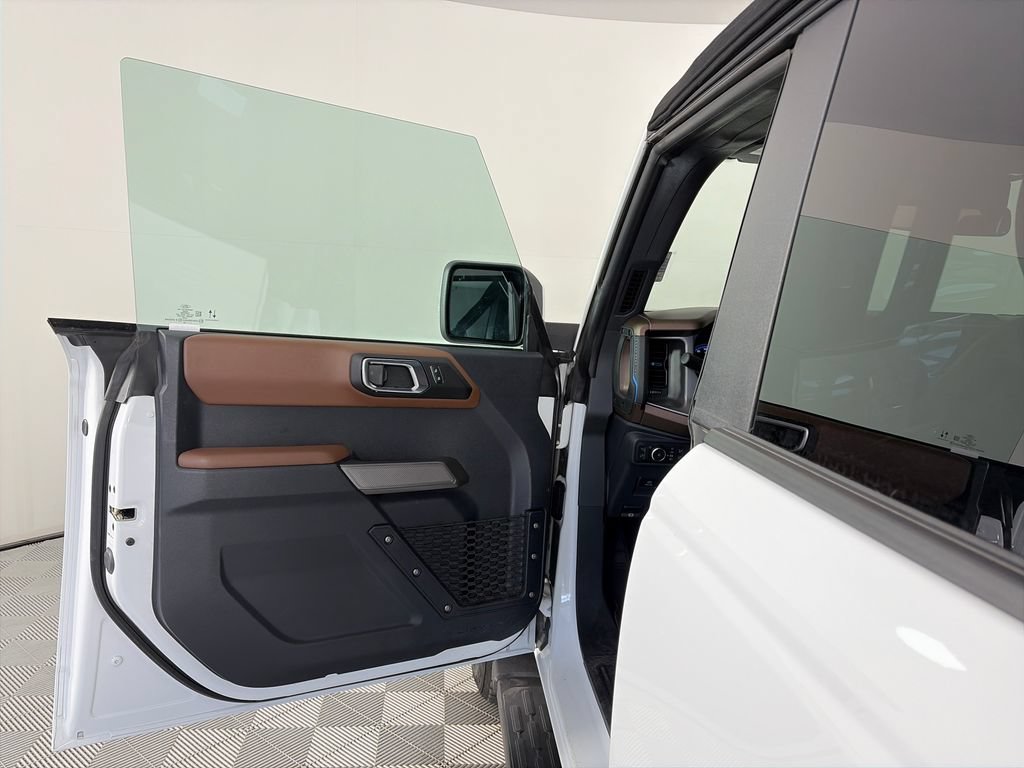 Certified 2022 Ford Bronco Outer Banks AWD/4WD image 10