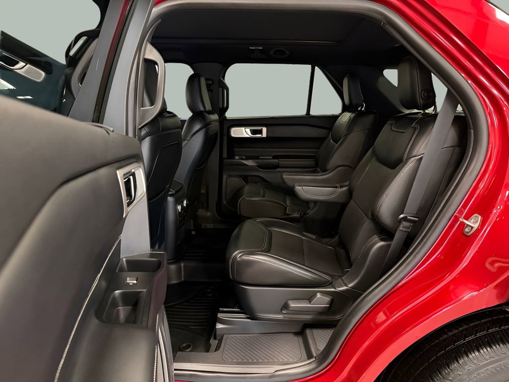 Certified 2020 Ford Explorer ST w/ ST Street Pack AWD/4WD image 17