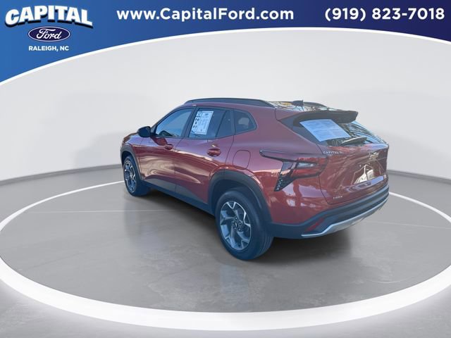 Used 2024 Chevrolet Trax LT image 4