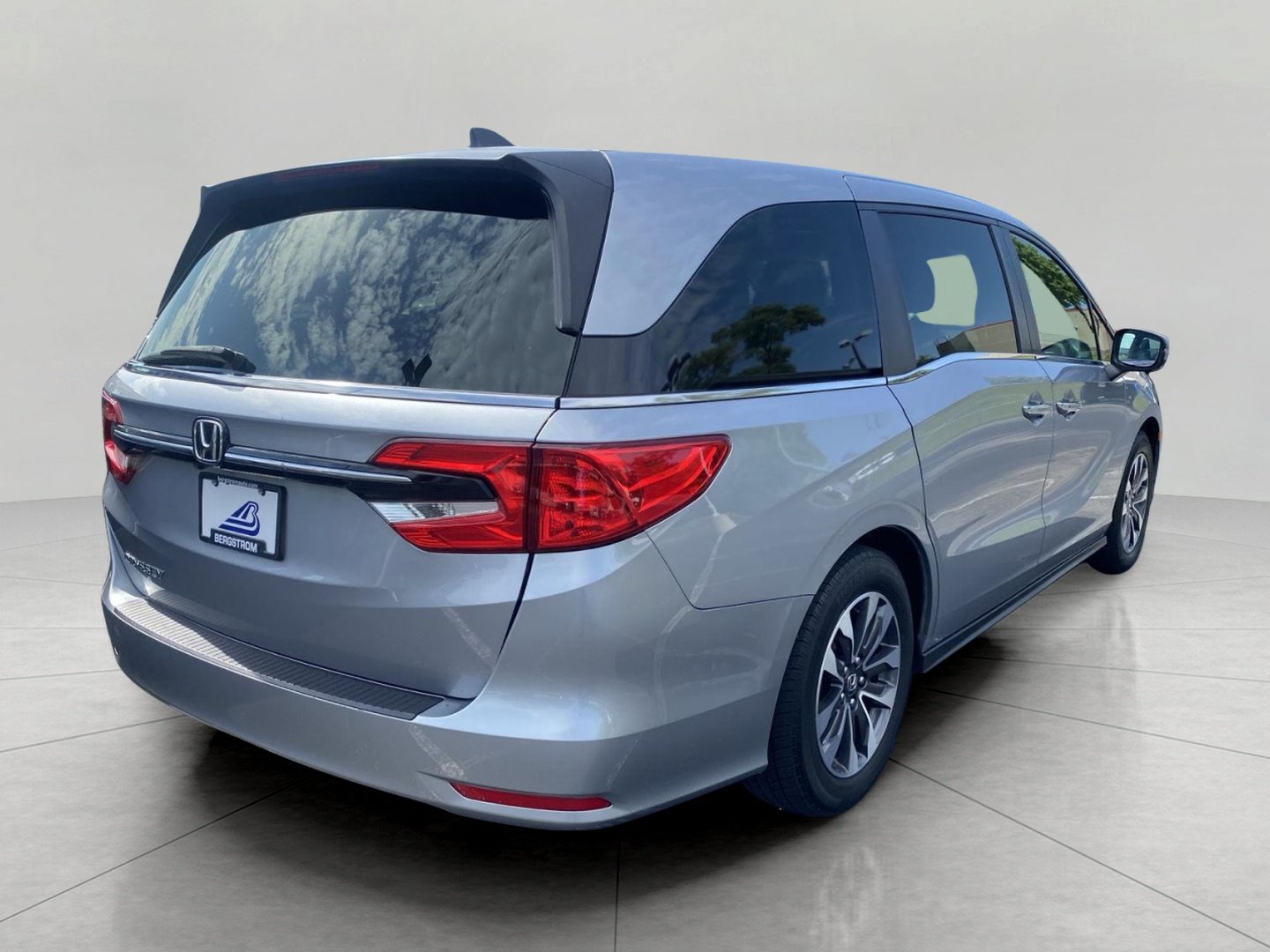 Used 2021 Honda Odyssey EX-L image 11