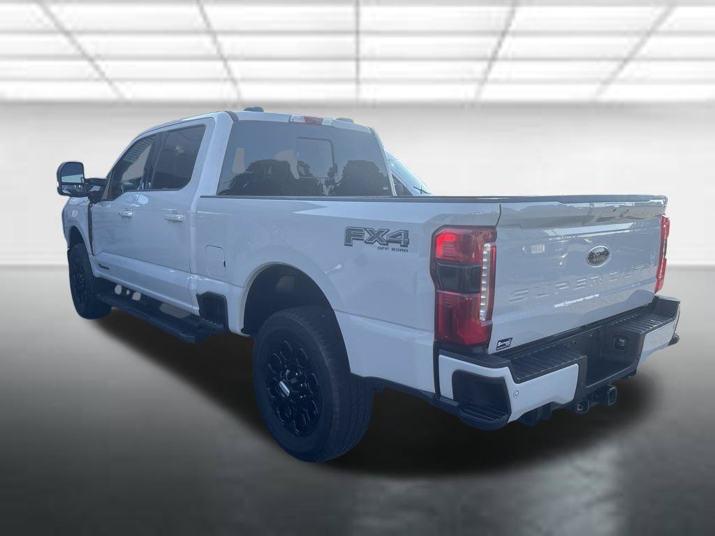 Certified 2026 Ford F250 XLT w/ XLT Premium Package AWD/4WD image 3