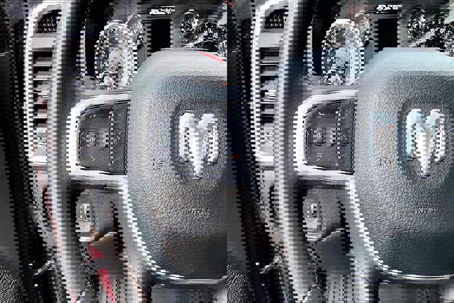 Used 2022 RAM 1500 Lone Star image 24