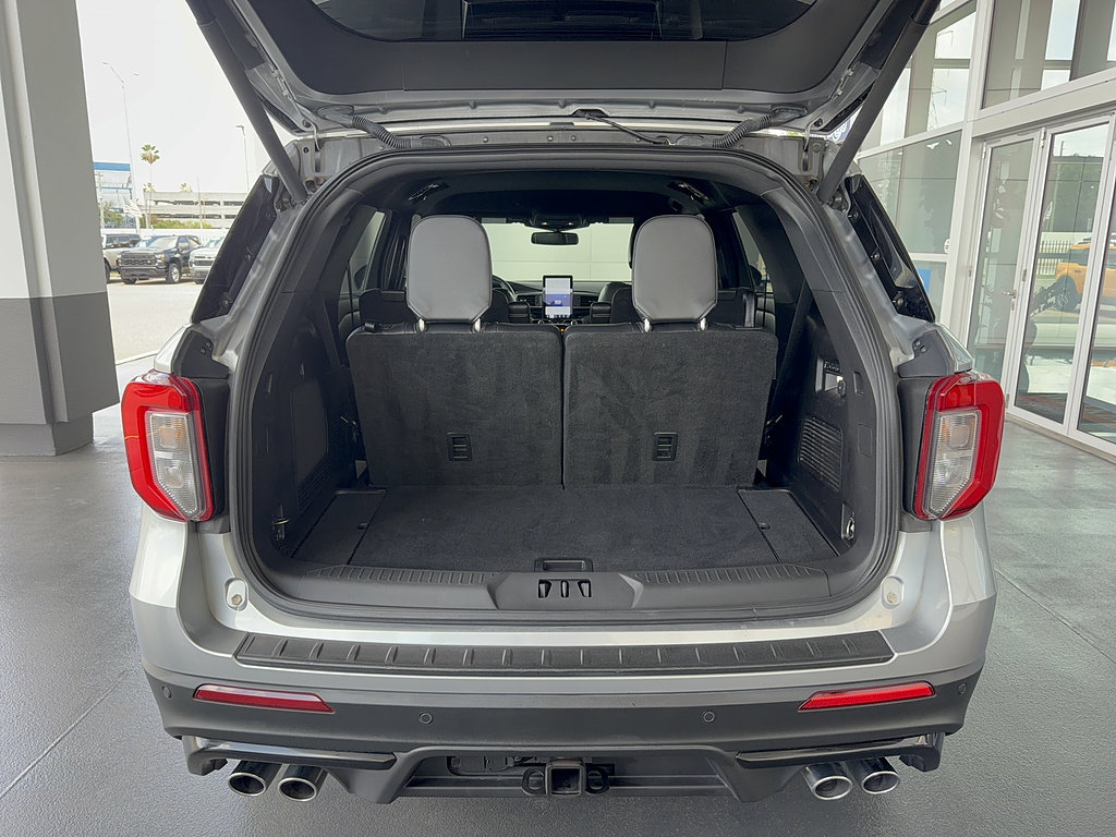 Certified 2021 Ford Explorer ST w/ Equipment Group 401A AWD/4WD image 8