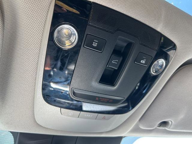 Used 2021 Kia Sorento SX image 40