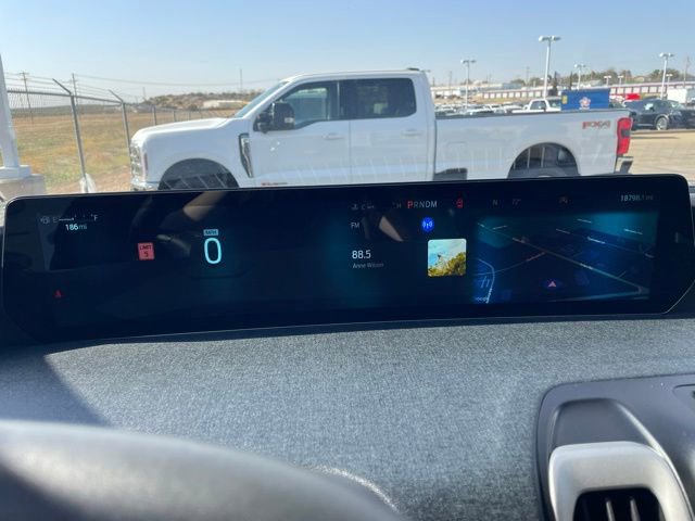 Certified 2025 Ford Expedition Active image 15