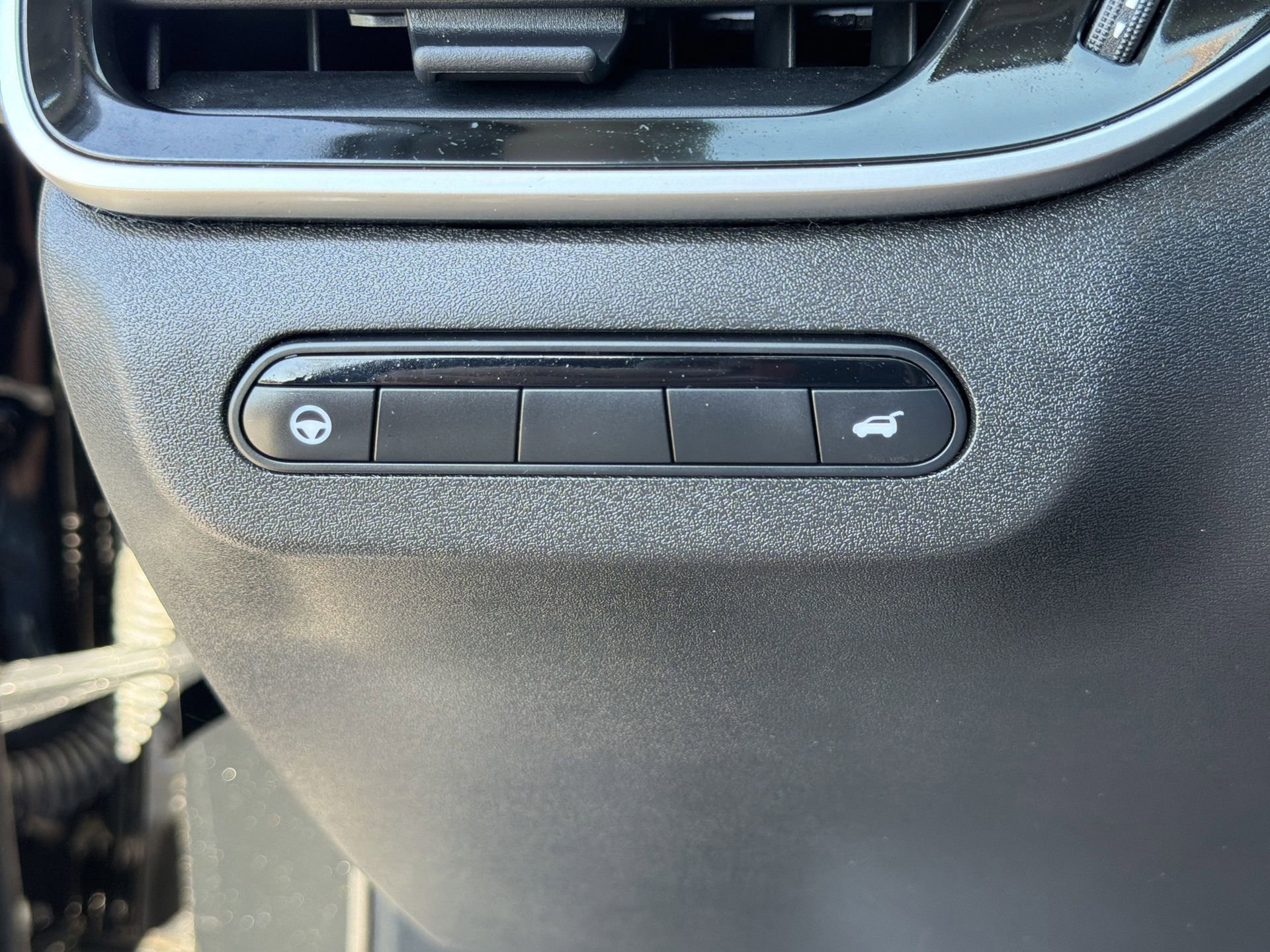 Used 2023 INFINITI QX60 Luxe w/ Cargo Package FWD image 22