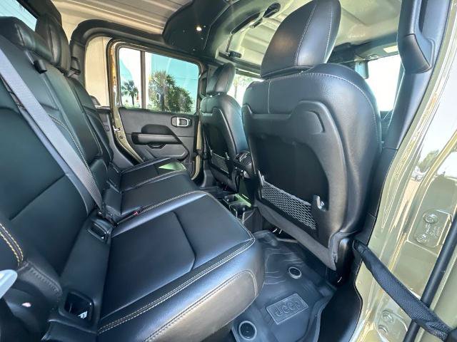 Used 2025 Jeep Gladiator Sport AWD/4WD image 21