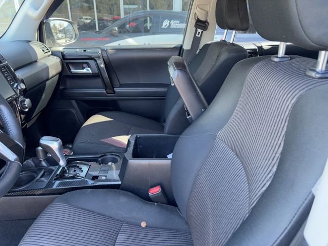 Used 2021 Toyota 4Runner TRD Off-Road AWD/4WD image 21